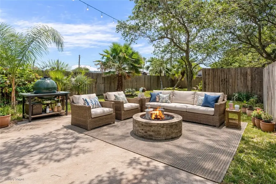 327 S Station Street, Port Aransas, TX 78373 - Image #3