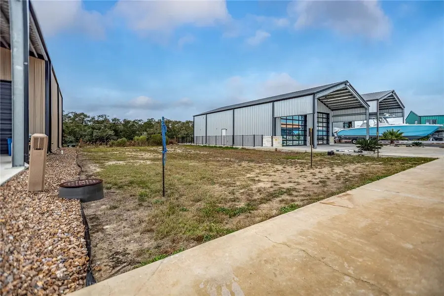 92 Circle Hook, Port Oconnor, TX 77982 - #2