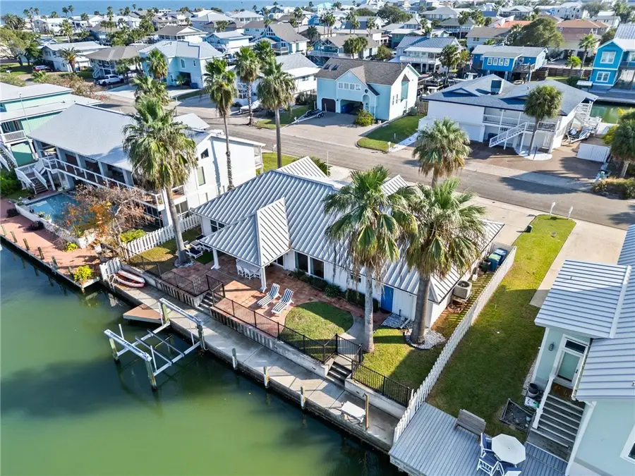 21 Flamingo Road, Rockport, TX 78382 - #2