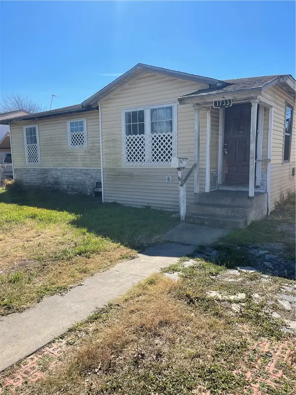 1733 Karen Drive, Corpus Christi, TX 78416