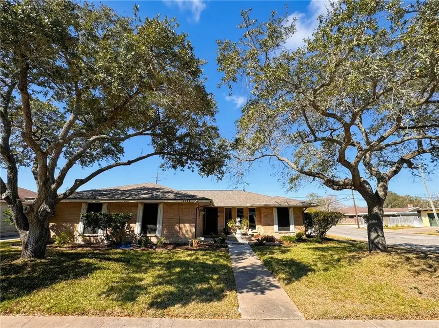 1102 Delta, Corpus Christi, TX 78412 - Image #2