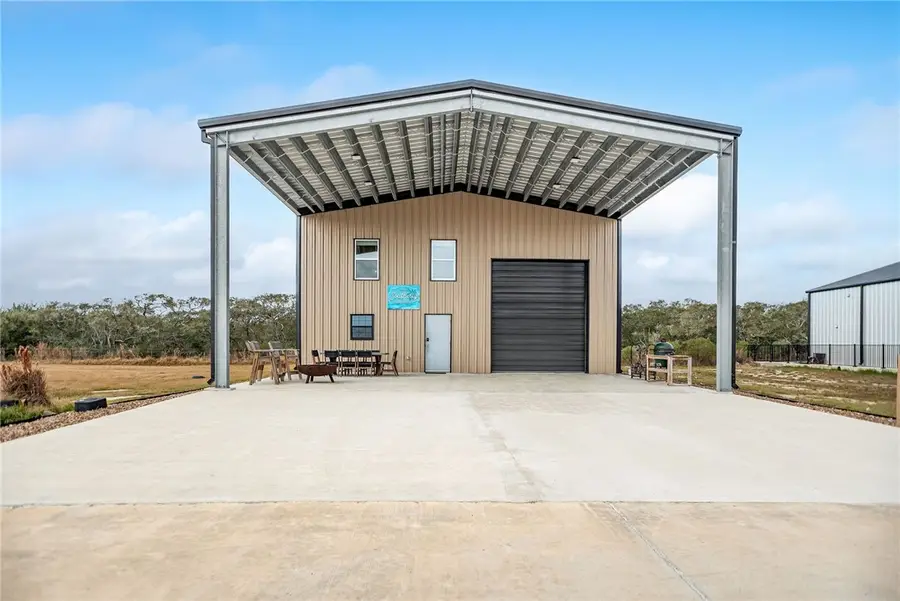 96 Circle Hook, Port Oconnor, TX 77982 - #2