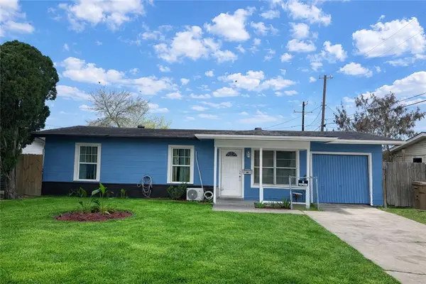 4925 Blundell Drive, Corpus Christi, TX 78415