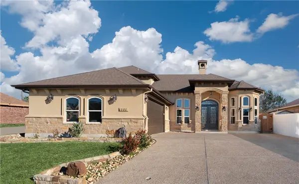 6802 Boardwalk Avenue, Corpus Christi, TX 78414