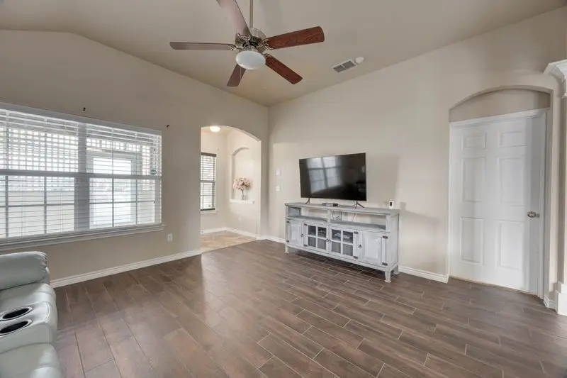 6113 Choctaw Drive, Corpus Christi, TX 78415 - #3