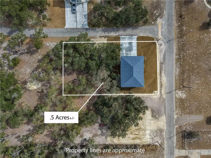 151 Front St, Rockport, TX 78382 - #3