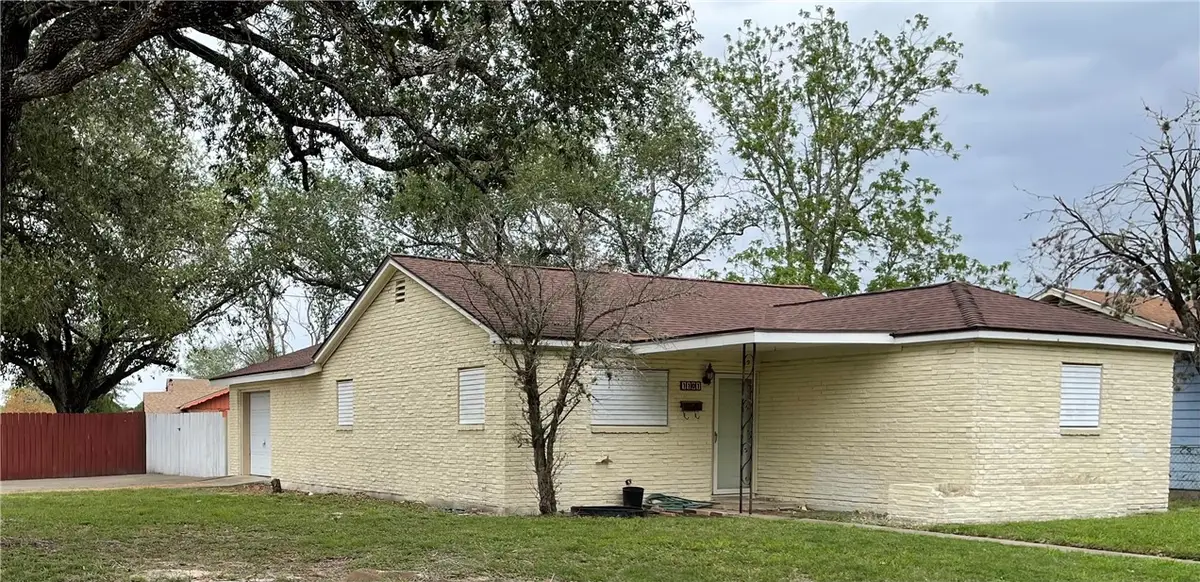 1101 Dewey Avenue, Alice, TX 78332 - #1