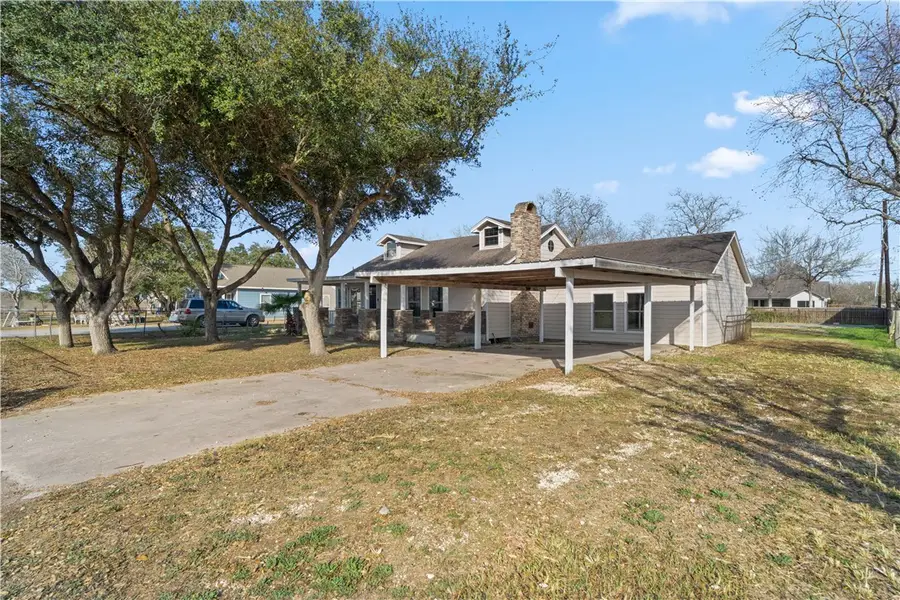 4542 Winchester, Robstown, TX 78380 - #2