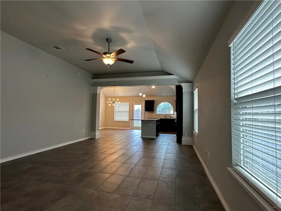 6913 Witts Way, Corpus Christi, TX 78414 - #2