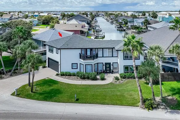 1871 Bay Shore Drive, Rockport, TX 78382