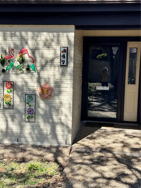 47 Rock Creek Drive, Corpus Christi, TX 78412