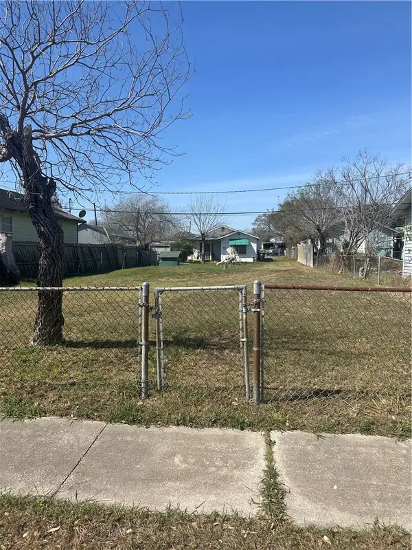 941 Duncan Street, Corpus Christi, TX 78405