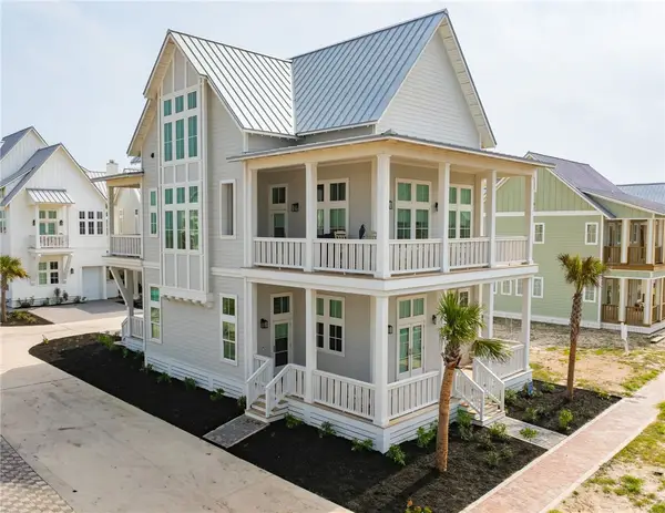 424 Retreat Street, Port Aransas, TX 78373