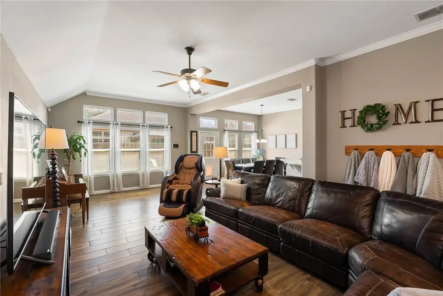 1910 Overland Trail, Corpus Christi, TX 78410 - #3