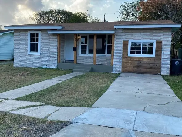 937 Nandina Drive, Corpus Christi, TX 78408