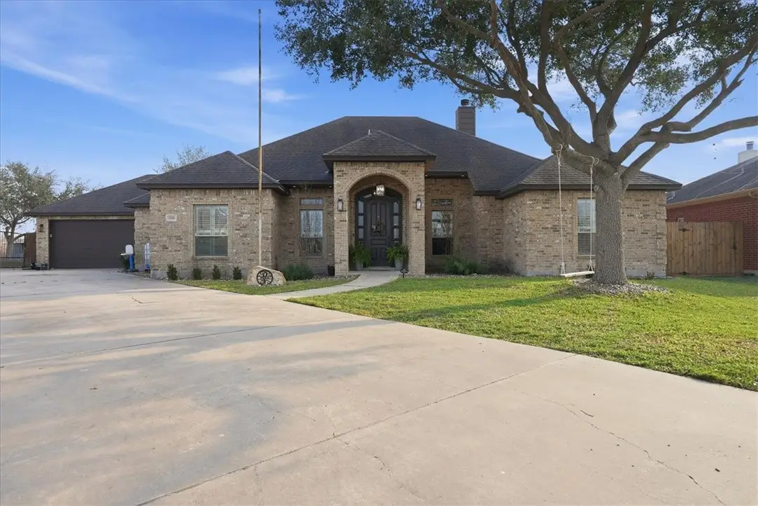10201 Maple Leaf, Corpus Christi, TX 78410 - #1
