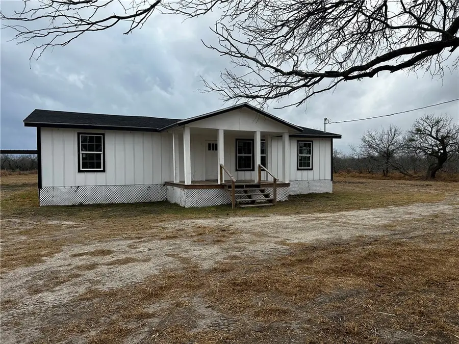 12263 Villarreal Street, Sinton, TX 78387 - #2