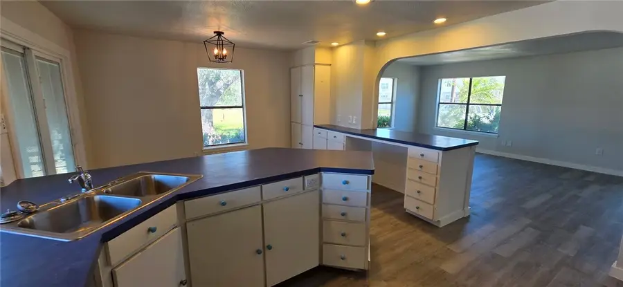 1333 Woodlawn Drive, Corpus Christi, TX 78412 - #3