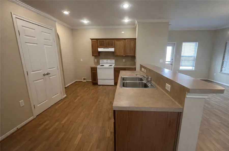 1022 Livermore Street, Portland, TX 78374 - #3