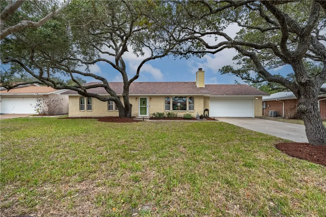 1202 S Paisano, Rockport, TX 78382 - #1