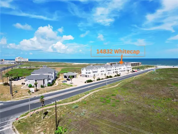 14832 Whitecap Boulevard, Corpus Christi, TX 78418