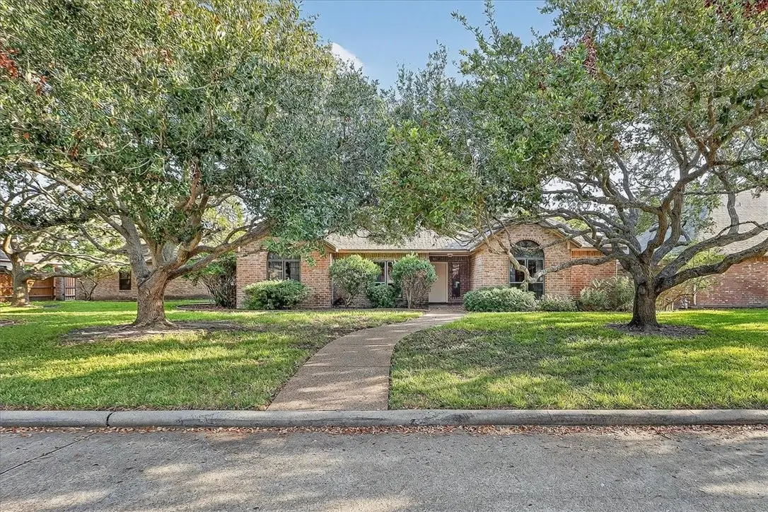 5914 Vandemere Drive, Corpus Christi, TX 78414 - #1
