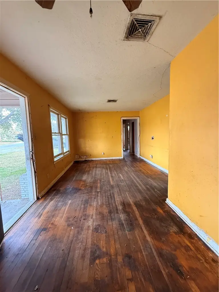 5913 Norvel Drive, Corpus Christi, TX 78412 - #2