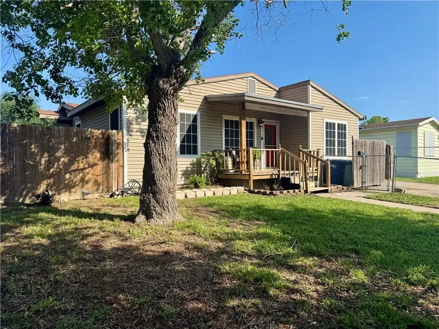 746 Lansdown Drive, Corpus Christi, TX 78412 - #2