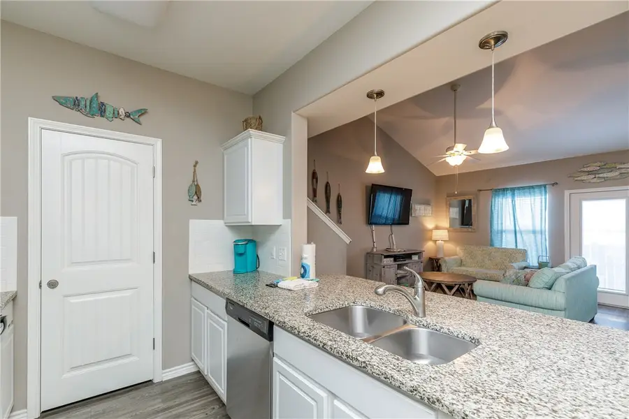 15108 Dory Drive, Corpus Christi, TX 78418 - #2