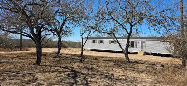 123-124 Frontier Road, San Diego, TX 78384