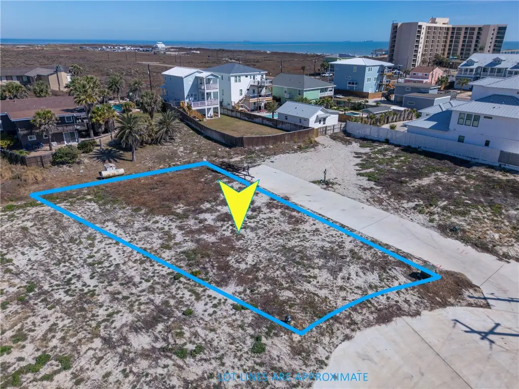 105 S 12th St., Port Aransas, TX 78373 - #1