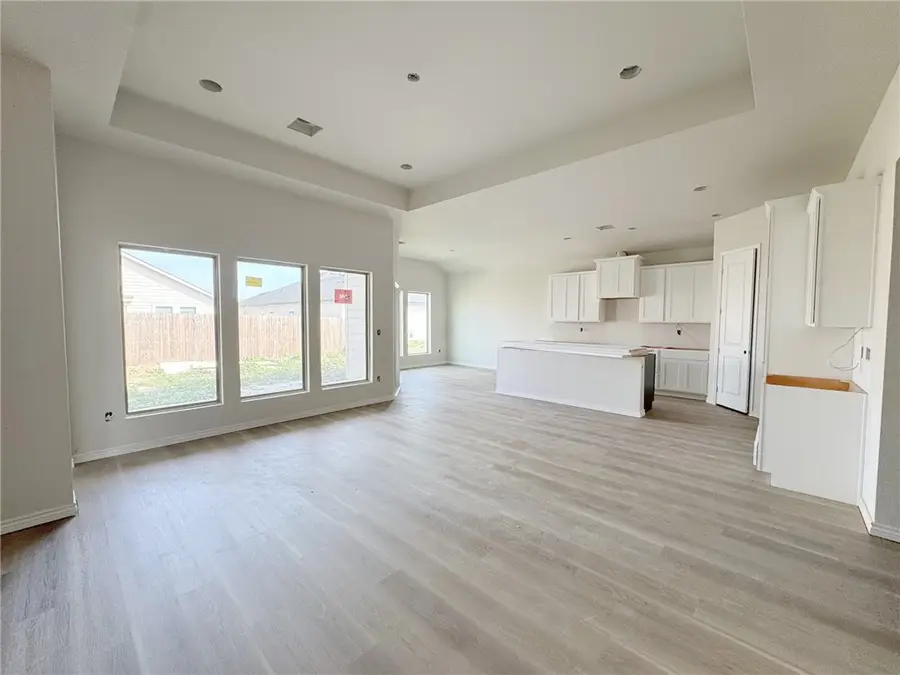 2706 Lady Andrea, Corpus Christi, TX 78415 - #3