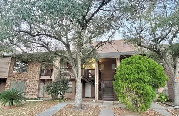 7122 Premont Drive #F202, Corpus Christi, TX 78414