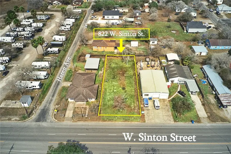 822 W Sinton Street, Sinton, TX 78387 - #2