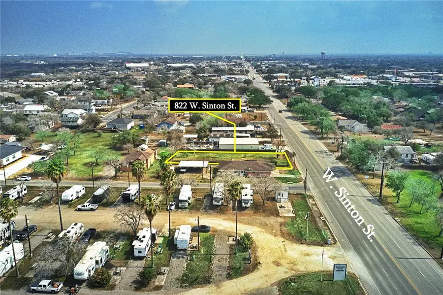 822 W Sinton Street, Sinton, TX 78387 - #3