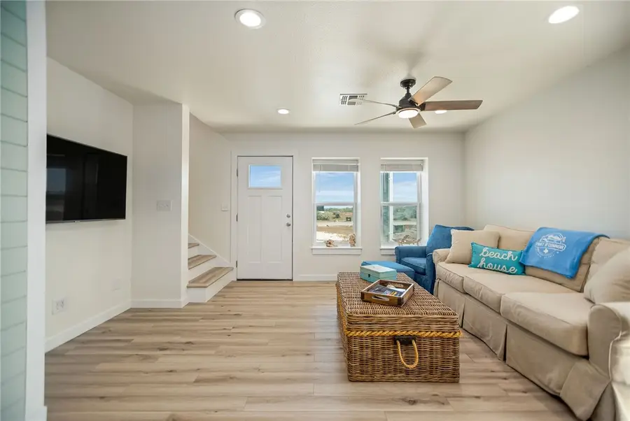 253 Carrie Street, Port Oconnor, TX 77982 - #3