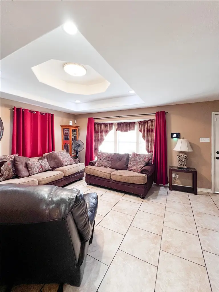 838 Seabreeze Street, Alice, TX 78332 - #3