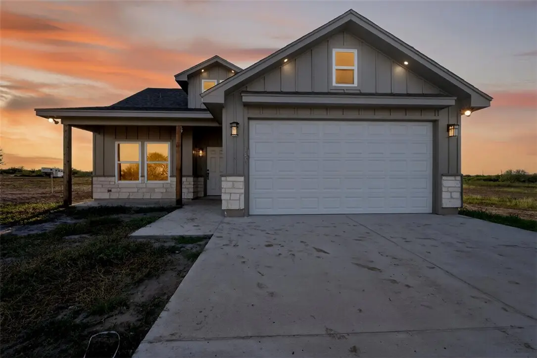 145 County Road 150, Alice, TX 78332 - #1