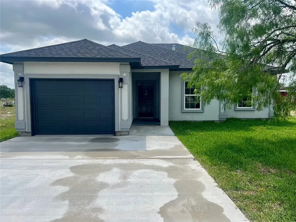 686 County Road 3061, Orange Grove, TX 78372 - #1