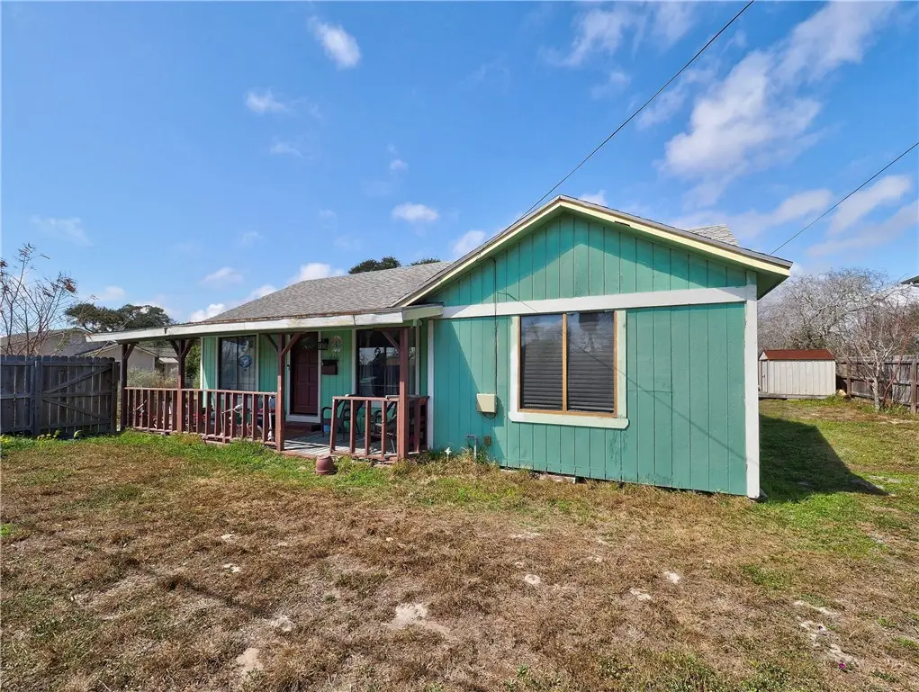 330 S Saunders Street, Aransas Pass, TX 78336 - #1