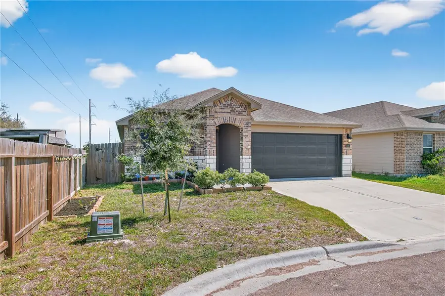 2302 Quiet Drive, Corpus Christi, TX 78418 - #2