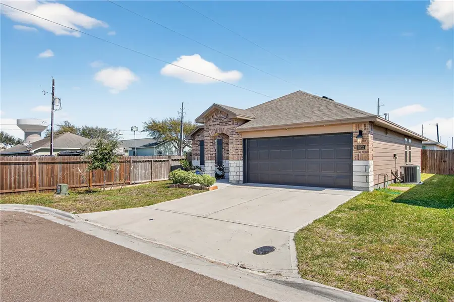2302 Quiet Drive, Corpus Christi, TX 78418 - #3