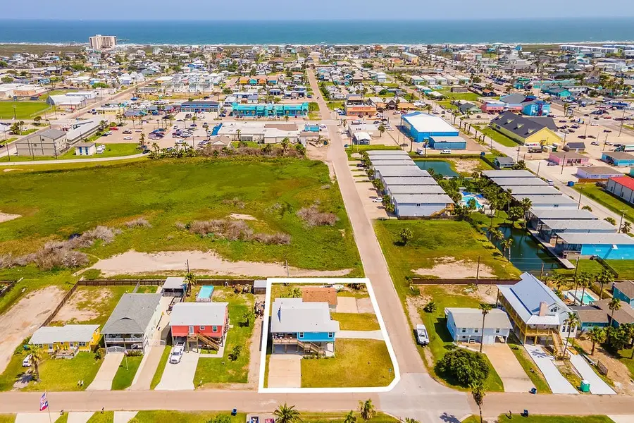 423 S 7th Street, Port Aransas, TX 78373 - #3