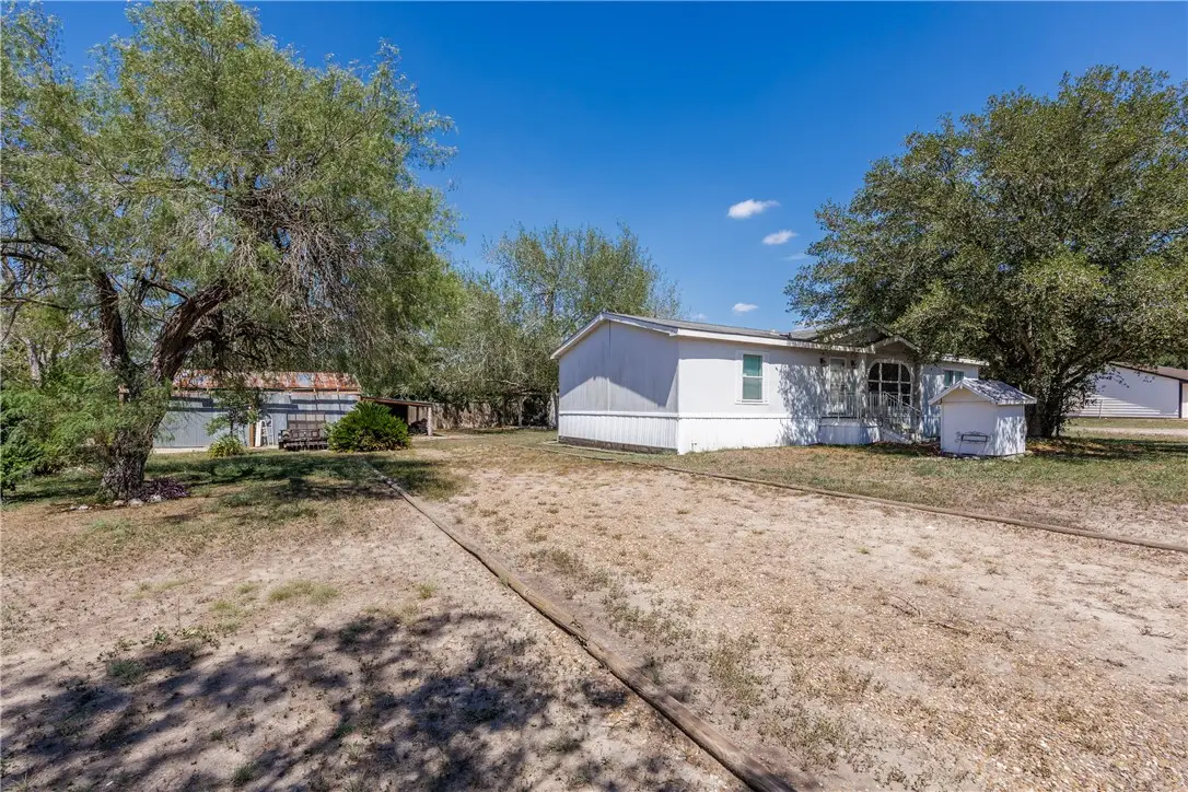 104 Island Drive, Lake City, TX 78368 - #1