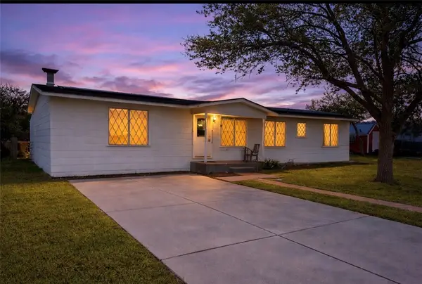 409 E Wildwood Drive, Corpus Christi, TX 78410