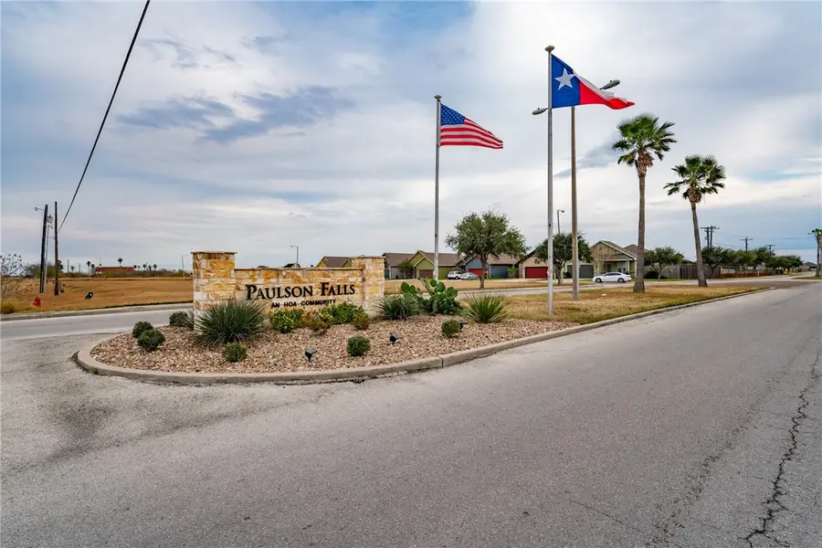 2080 Isabella Drive, Kingsville, TX 78363 - #2