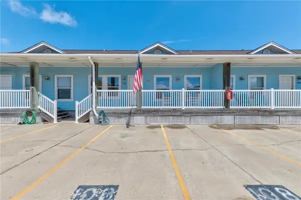 1726 S 11th Street #108, Port Aransas, TX 78373