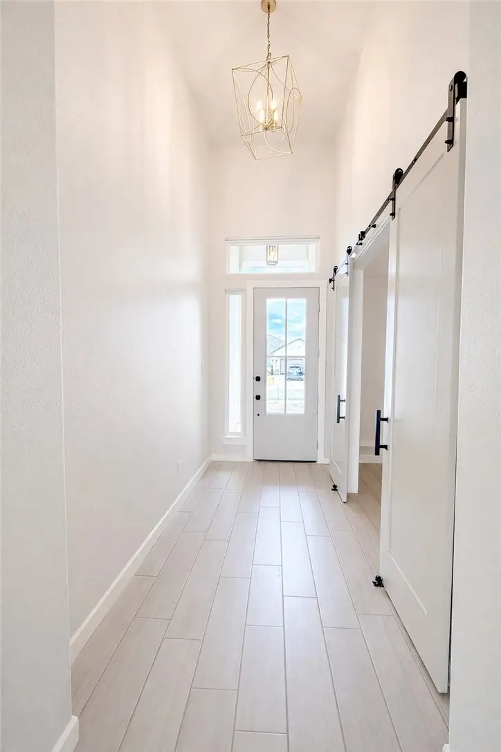 1453 Lois Chesney, Corpus Christi, TX 78415 - #3