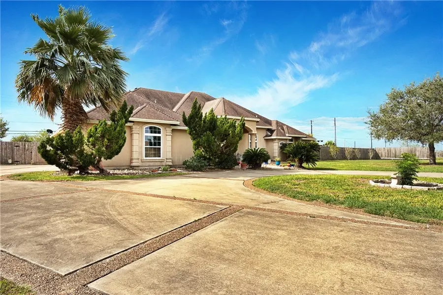 5325 Wild Olive, Corpus Christi, TX 78413 - #3