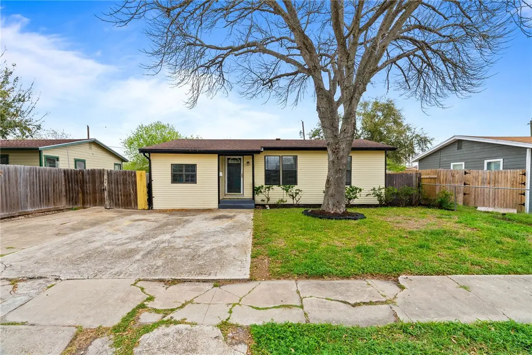1022 Whitaker Drive, Corpus Christi, TX 78412 - #1